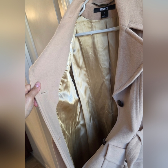 DKNYC Vintage Camel Wool Coat Belted Pockets Old Money Quiet Luxury Minimalist 6 - Picture 5 of 9